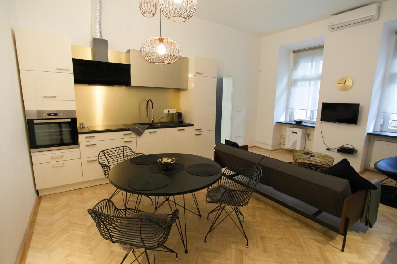 Real Delux Apartment Next To Gozsdu & Synagogue Budapeşte Dış mekan fotoğraf